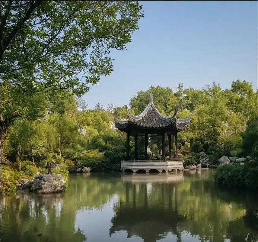 贵州雨双土建有限公司